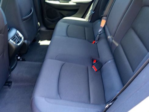 Used 2023 Chevrolet Malibu LT FWD image 23