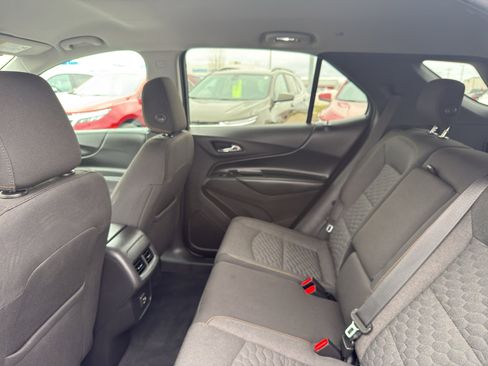 Used 2020 Chevrolet Equinox LT image 31