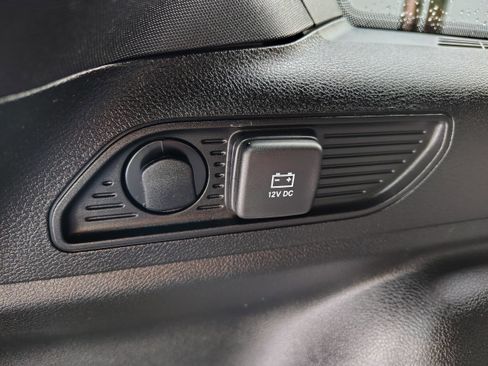 Certified 2023 Jeep Grand Cherokee Altitude image 13