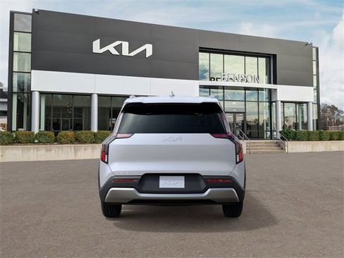 New 2026 Kia EV9 Wind image 6