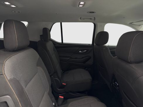 Used 2018 Chevrolet Traverse LT AWD/4WD image 45