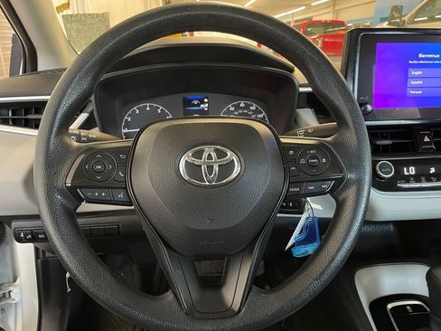Used 2023 Toyota Corolla LE FWD image 14