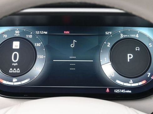 Used 2023 Land Rover Range Rover Sport SE Dynamic image 11