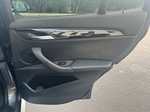 Used 2017 BMW X1 xDrive28i image 21