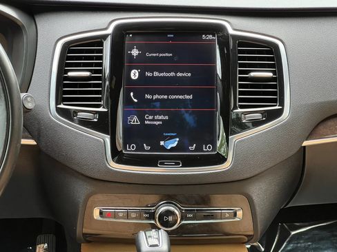 Used 2017 Volvo XC90 T6 Momentum w/ Vision Package AWD/4WD image 27