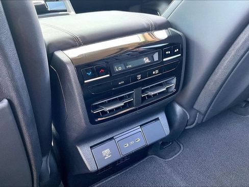 Used 2026 Acura MDX FWD w/ Technology Package image 28