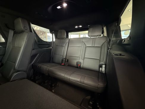 Used 2023 Chevrolet Tahoe RST AWD/4WD image 24