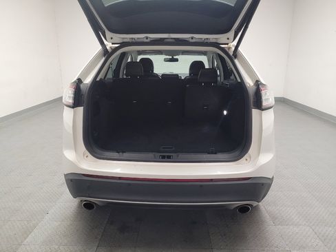 Used 2017 Ford Edge Titanium w/ Technology Package FWD image 29
