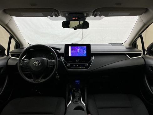 Used 2024 Toyota Corolla LE FWD image 27