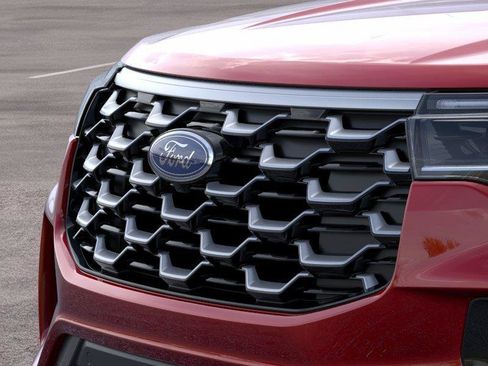 New 2026 Ford Explorer Platinum w/ LUX Leather Package AWD/4WD image 17