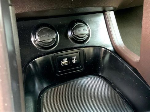 Used 2017 Hyundai Santa Fe Sport image 31