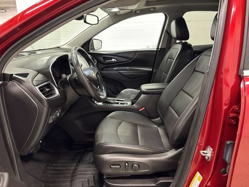 Used 2018 Chevrolet Equinox Premier AWD/4WD image 15