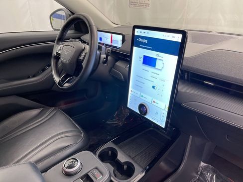 Used 2021 Ford Mustang Mach-E Premium image 29