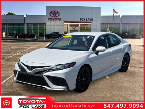 Used 2024 Toyota Camry XSE FWD image 1