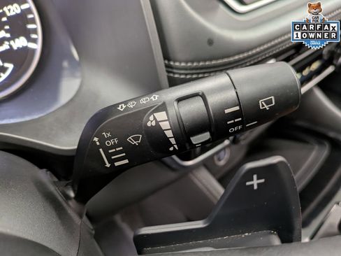 Used 2023 Nissan Rogue SL AWD/4WD image 19