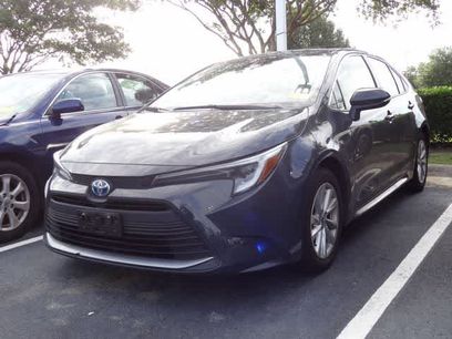 Used 2025 Toyota Corolla XLE