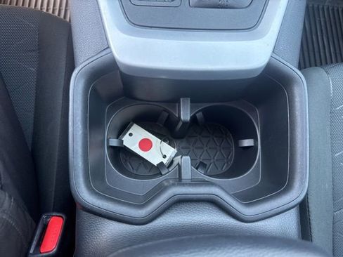 Used 2022 Toyota RAV4 XLE w/ Convenience Package image 29