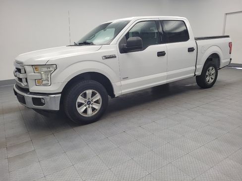 Used 2017 Ford F150 XLT RWD image 2