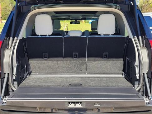 New 2025 Ford Expedition Platinum w/ Driver's Package image 7