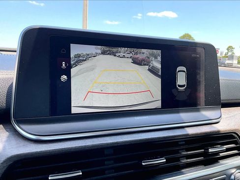 Used 2022 Kia Telluride EX w/ EX Premium Package image 25