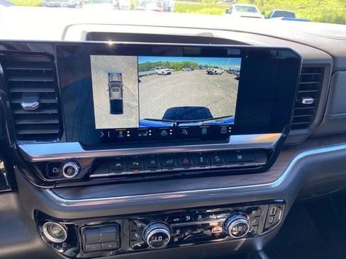 Certified 2023 GMC Sierra 1500 SLT w/ SLT Premium Plus Package AWD/4WD image 24