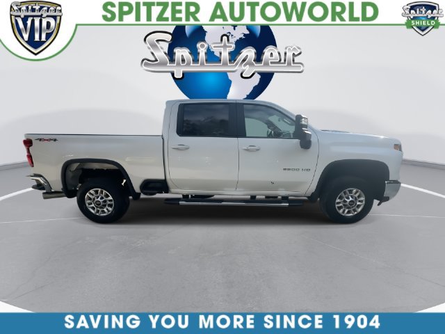 Used 2025 Chevrolet Silverado 2500 LT w/ Convenience Package AWD/4WD image 17