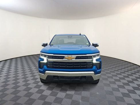 Used 2024 Chevrolet Silverado 1500 LT image 3