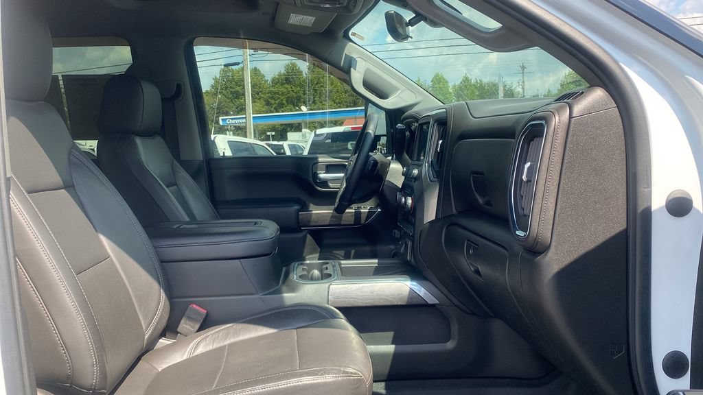 Used 2020 Chevrolet Silverado 2500 LTZ w/ LTZ Premium Package AWD/4WD image 12