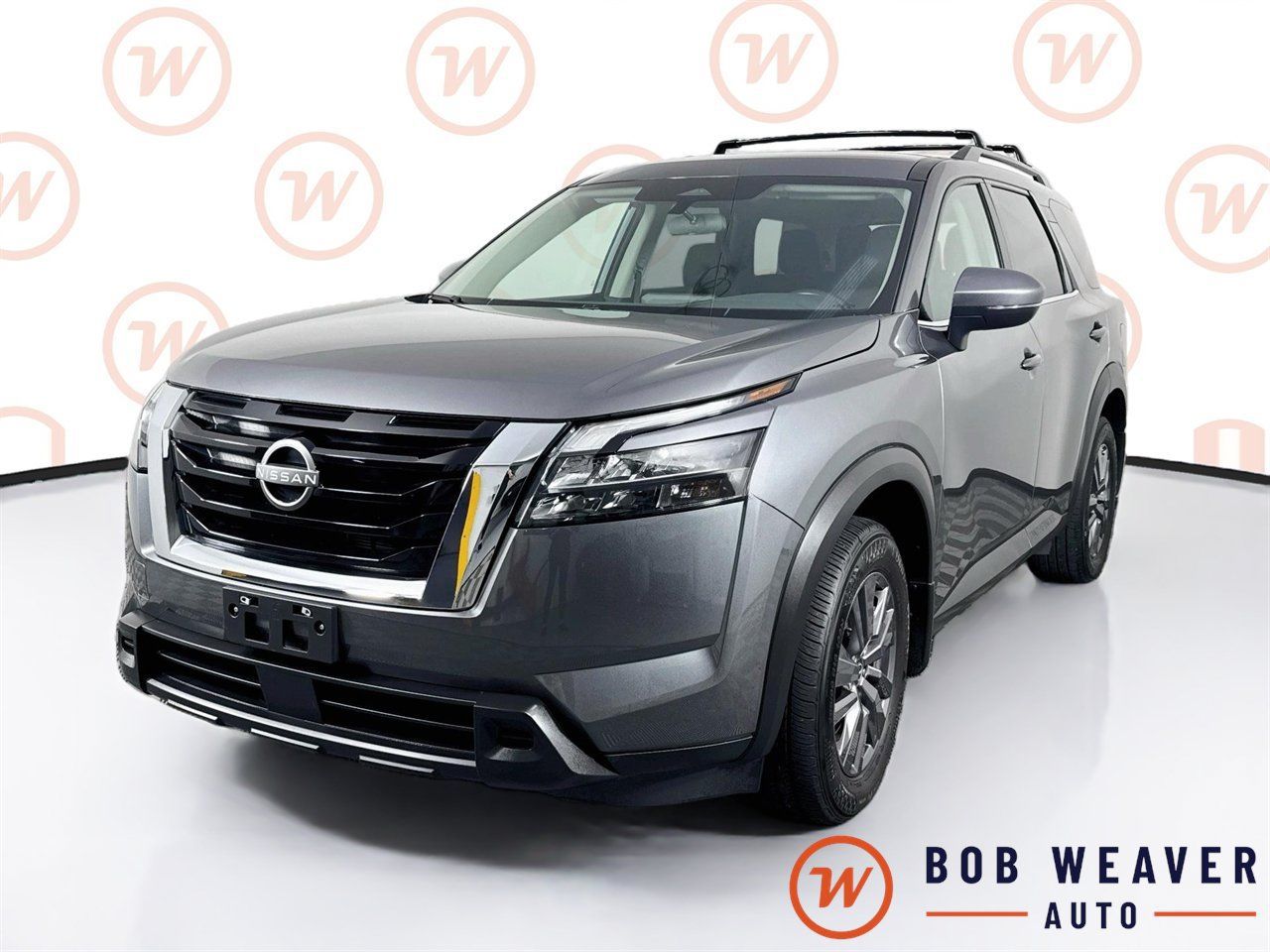 Used 2023 Nissan Pathfinder SV AWD/4WD image 3