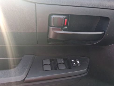 Used 2021 Toyota Tundra SR image 18