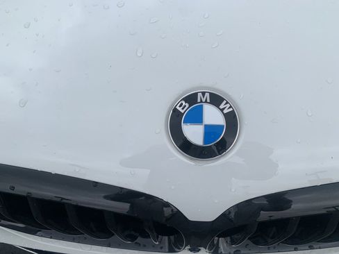 Used 2021 BMW X5 xDrive40i w/ M Sport Package AWD/4WD image 4