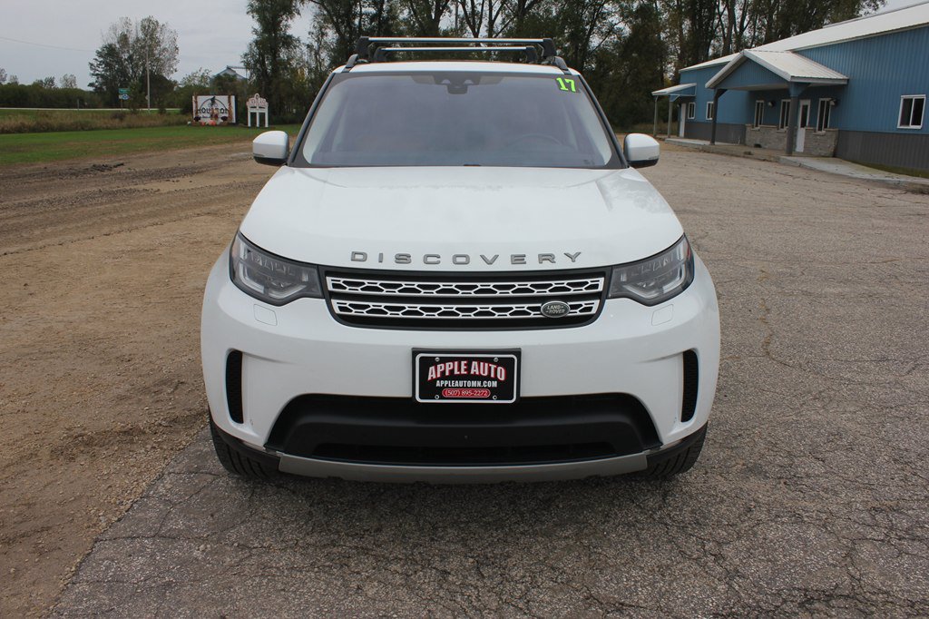 Used 2017 Land Rover Discovery HSE AWD/4WD image 2