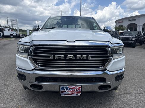 Used 2021 RAM 1500 Laramie AWD/4WD image 2