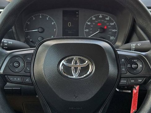 Used 2025 Toyota Corolla LE image 25