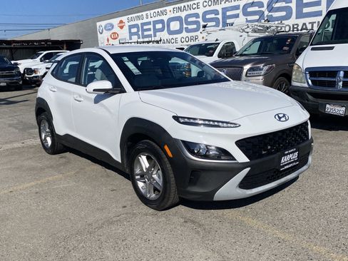 Used 2023 Hyundai Kona SE FWD image 7