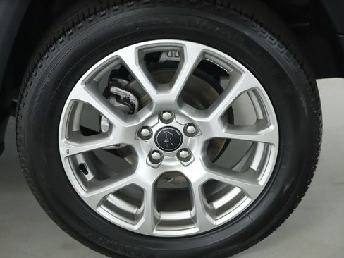 Used 2025 Jeep Compass Limited AWD/4WD image 39