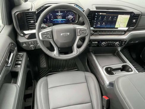 New 2026 Chevrolet Silverado 2500 LTZ w/ LTZ Plus Package AWD/4WD image 9