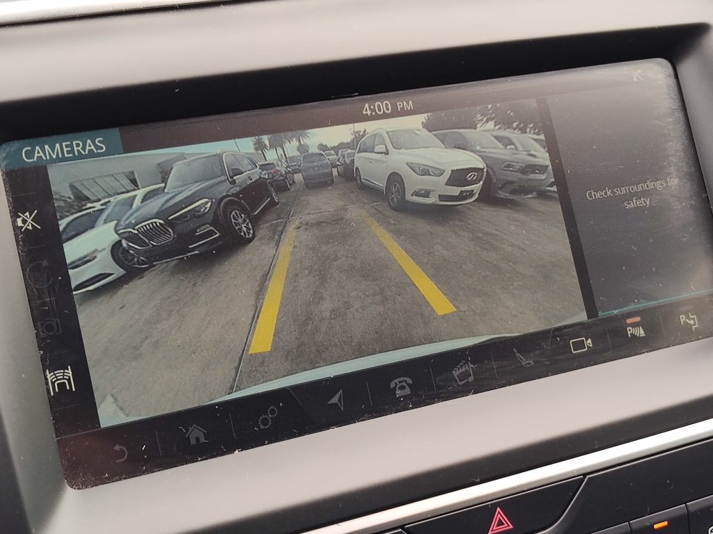 Used 2020 Jaguar E-PACE SE AWD/4WD image 39
