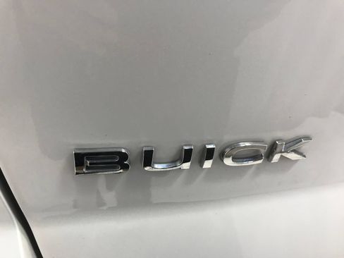 Used 2017 Buick Enclave Convenience FWD image 10