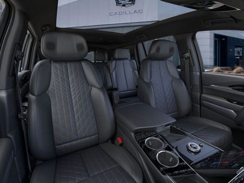 New 2025 Cadillac Escalade IQ Luxury 1 image 17