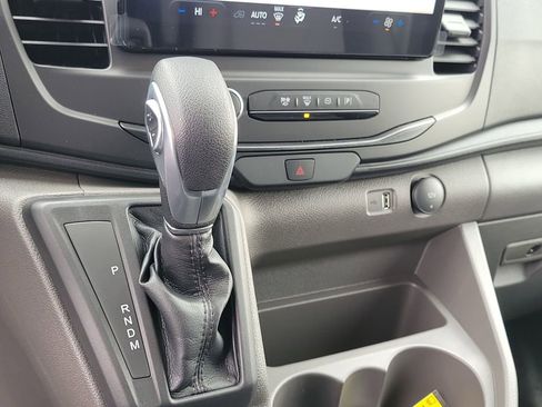 New 2026 Ford Transit 250 148 Medium Roof image 28