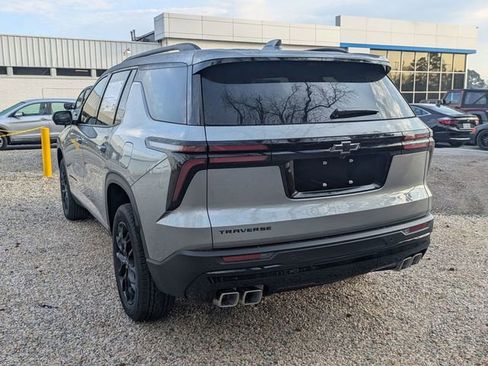 New 2026 Chevrolet Traverse LT w/ Midnight/Sport Edition image 5
