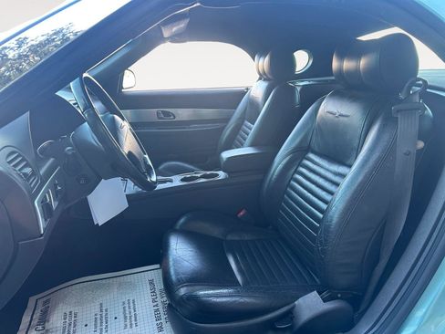 Used 2002 Ford Thunderbird RWD image 9