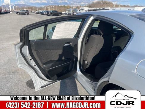 New 2023 Dodge Charger SXT image 13