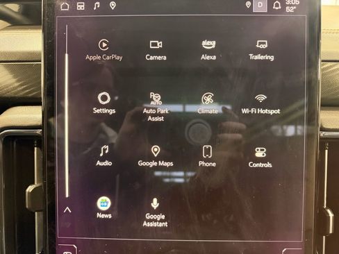 Used 2025 GMC Yukon XL AT4 w/ AT4 Premium Package image 41