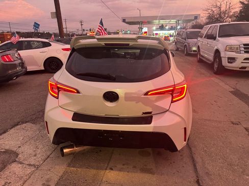 Used 2020 Toyota Corolla XSE image 6