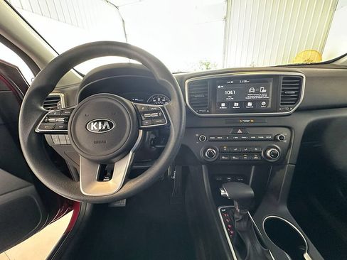 Used 2020 Kia Sportage LX AWD/4WD image 29