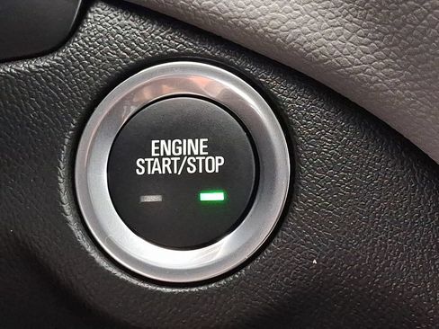 Used 2024 Chevrolet Equinox LS FWD image 26