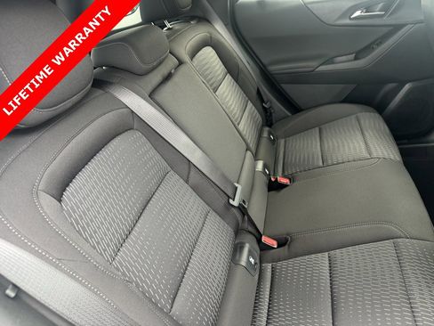 New 2026 Chevrolet Equinox LT image 10