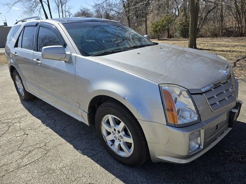 Used 2006 Cadillac SRX image 3